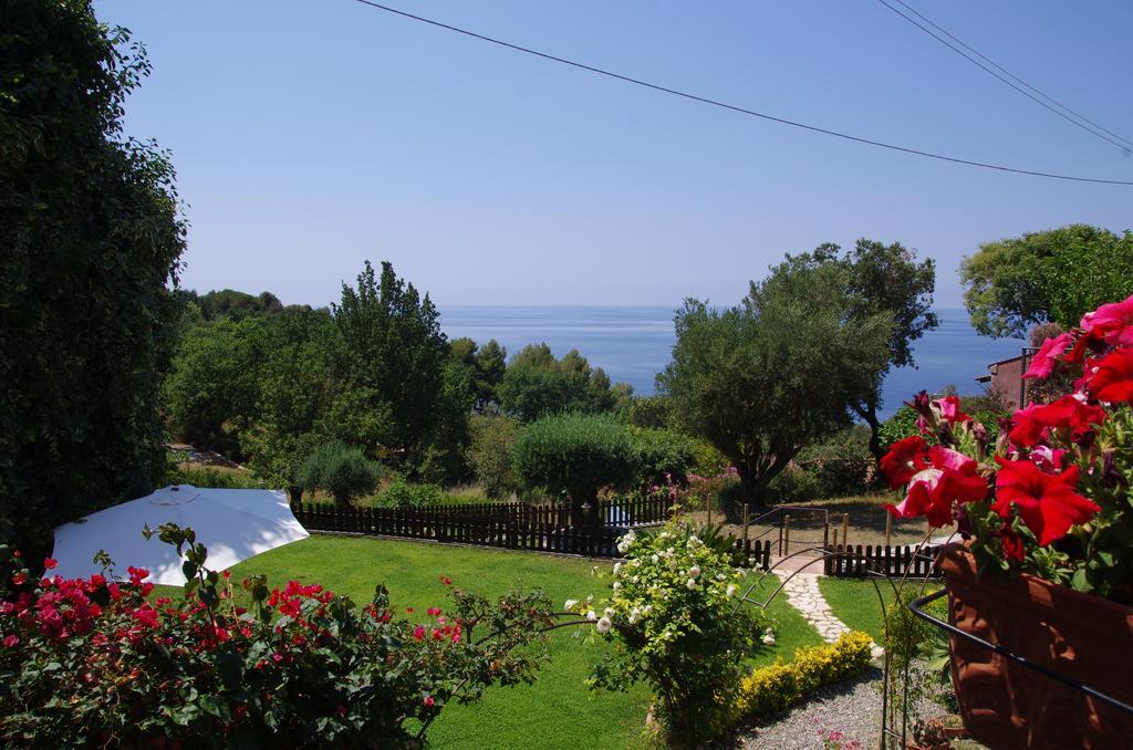 Bed And Breakfast Nefer Maratea Esterno foto