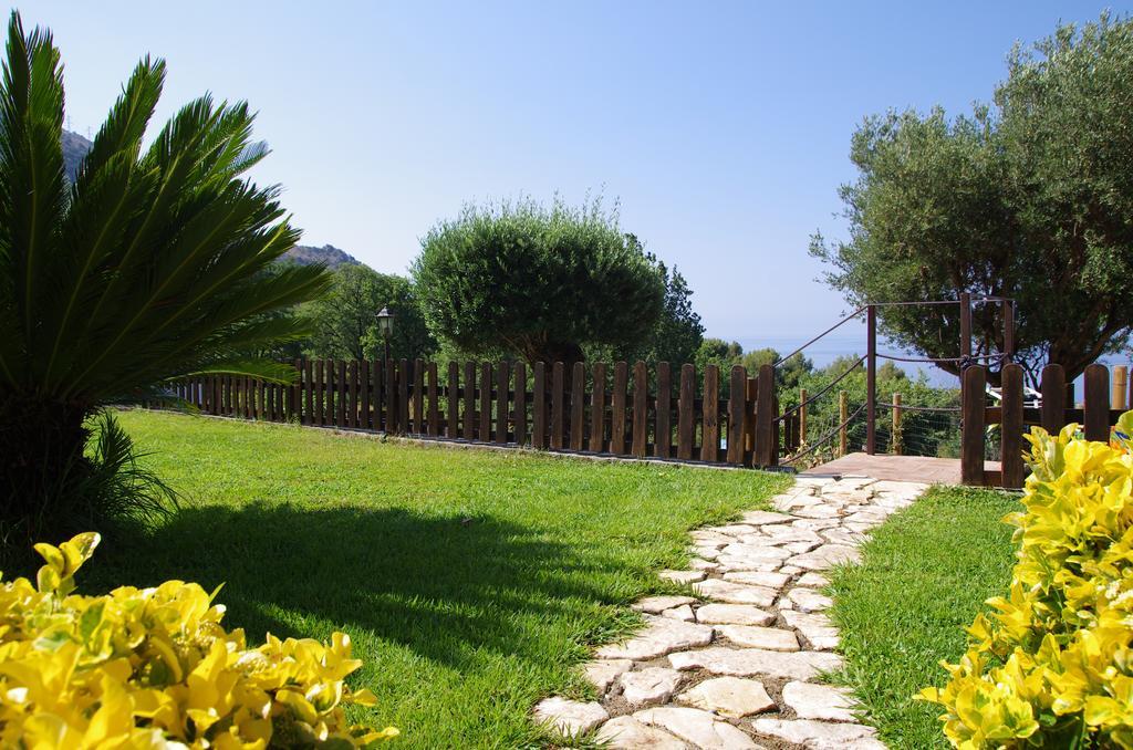 Bed And Breakfast Nefer Maratea Esterno foto